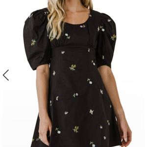 English Factory Floral Embroidery Mini Dress Size XS NWT